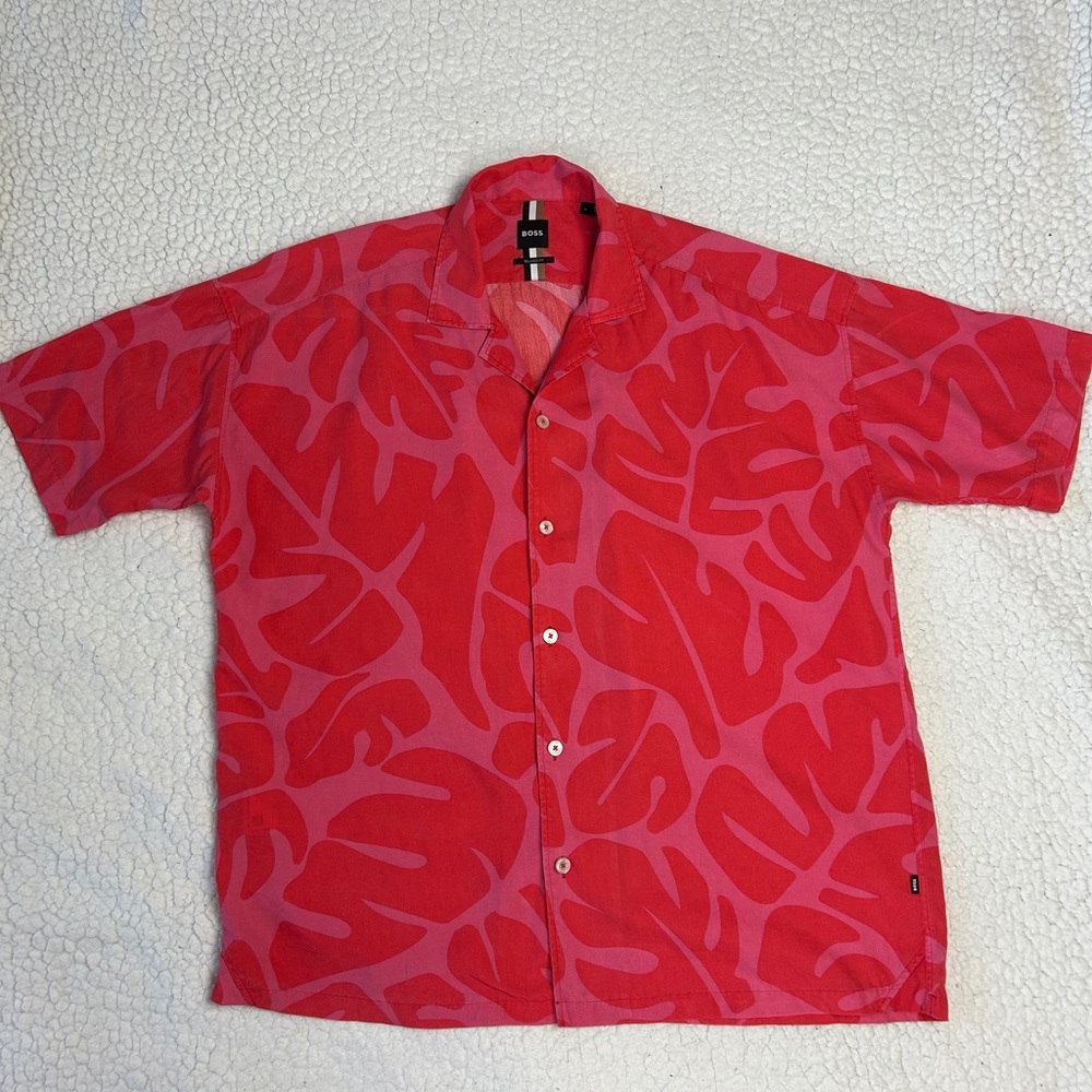 Hugo Boss Drew Camp Shirt Men's Size M Red Pink Palm Leaf Print Relaxed Fit